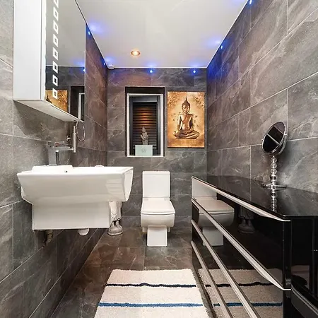 Апартаменты Luxury Flat In Cheslea Prime Location Лондон Экстерьер фото