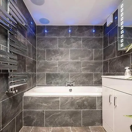 Апартаменты Luxury Flat In Cheslea Prime Location Лондон Экстерьер фото