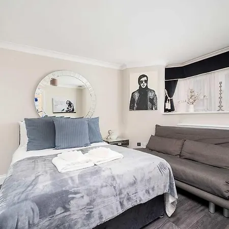 Апартаменты Luxury Flat In Cheslea Prime Location Лондон Экстерьер фото