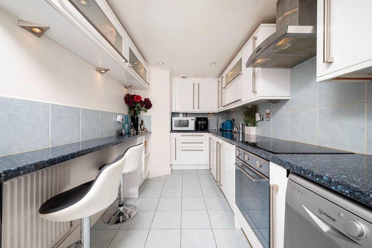 Luxury Flat In Cheslea Prime Location Апартаменты